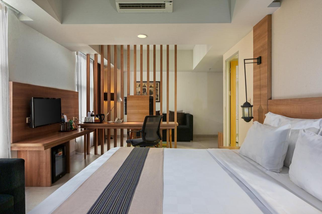 Khas Tugu Hotel Yogyakarta Exterior foto